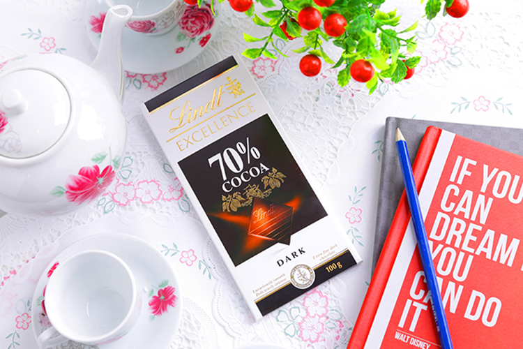 socola pháp lindt excellence 70% cacao thanh100g 1